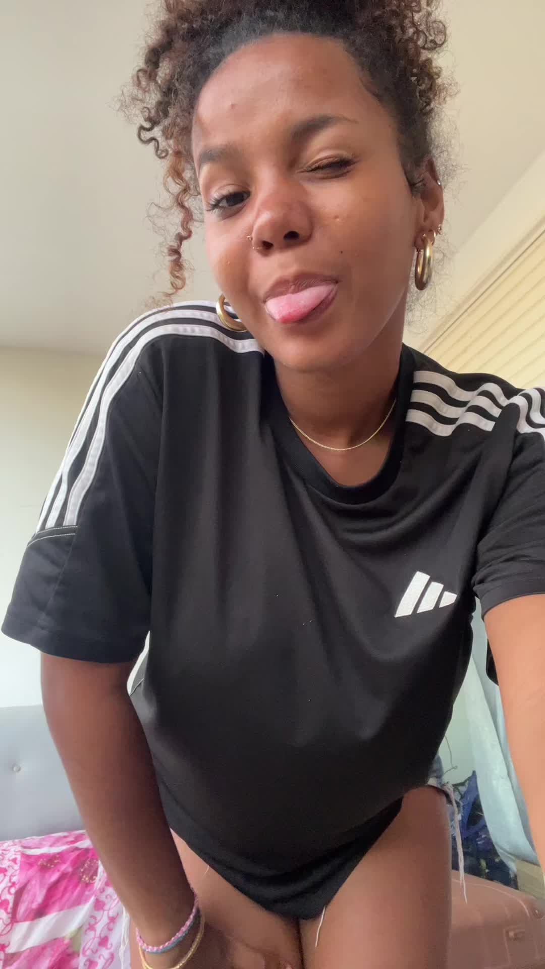 @𝒜𝓃ℊℯ𝓁𝒾𝓃𝒶