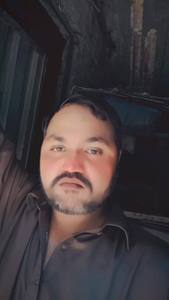 @Waseem baii 12