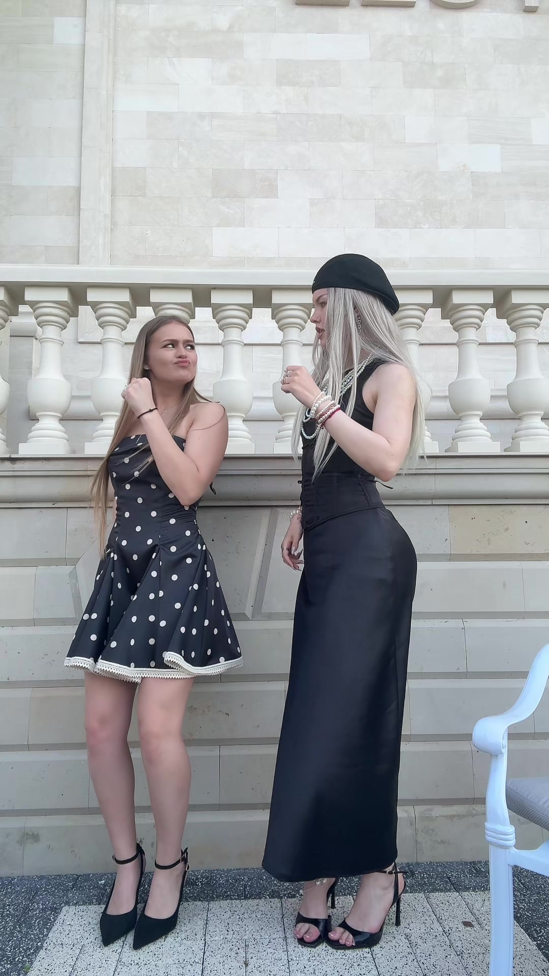 @<3