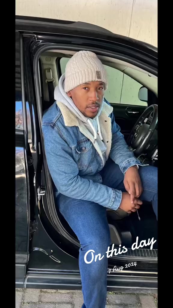 @KagisoLatane