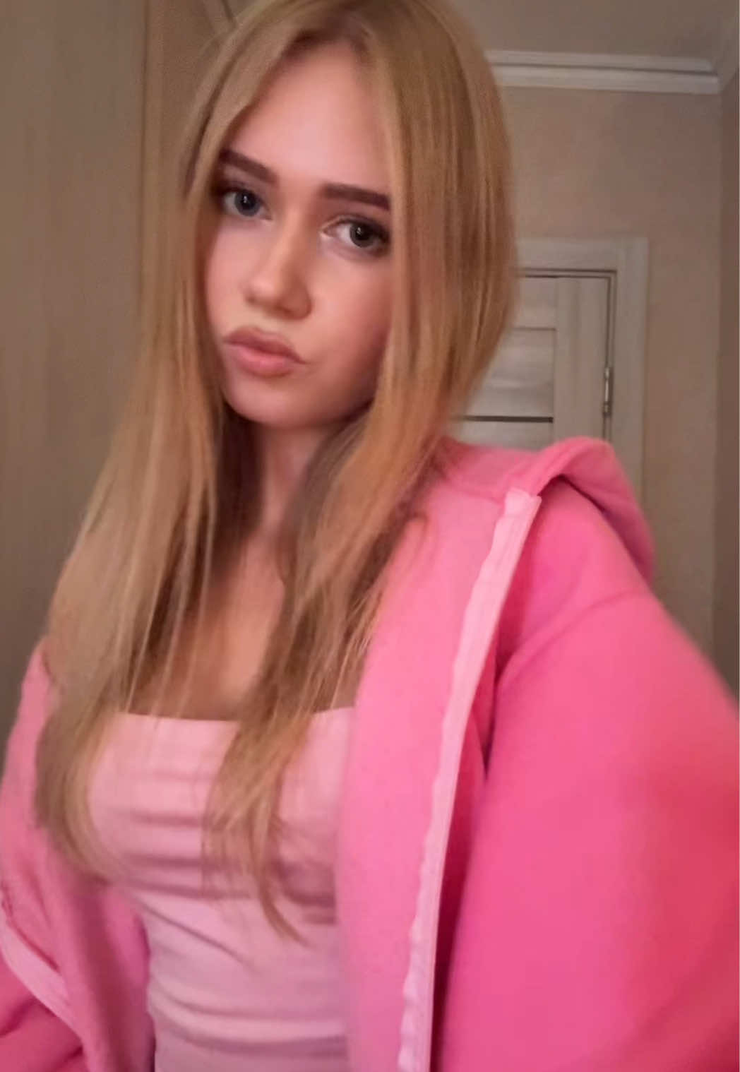 @никаа