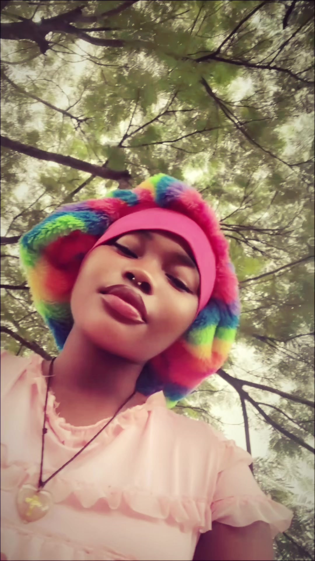 @Miz pretty ❤️🩹💄🧁💇♀️🌹