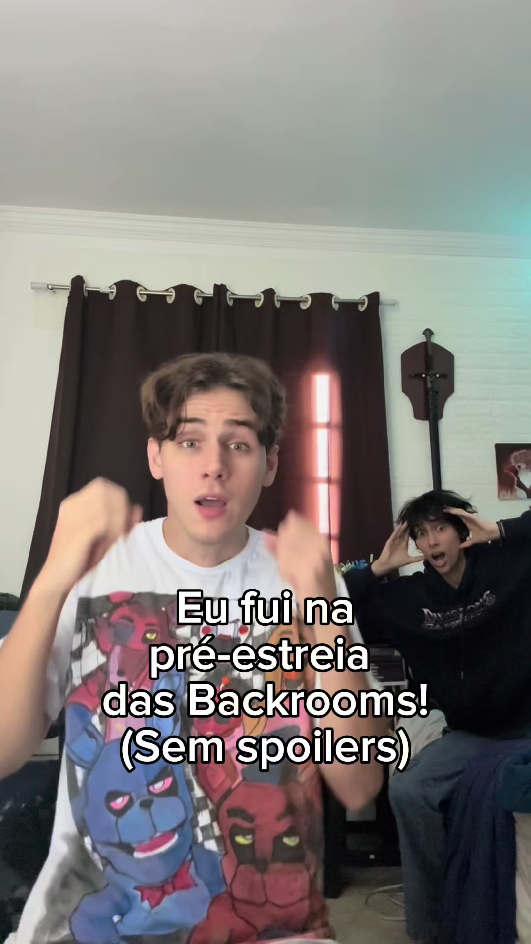 @Foxyzinho