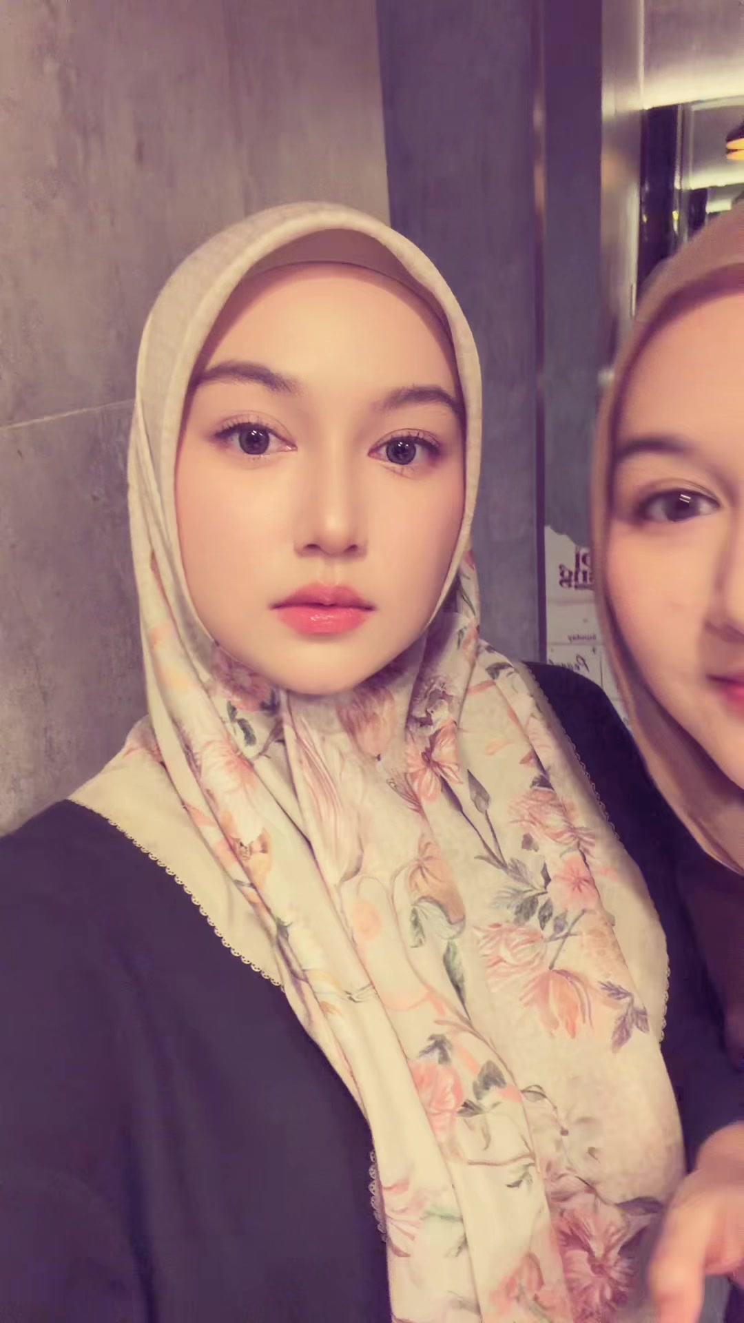 @Thefiraqatwins