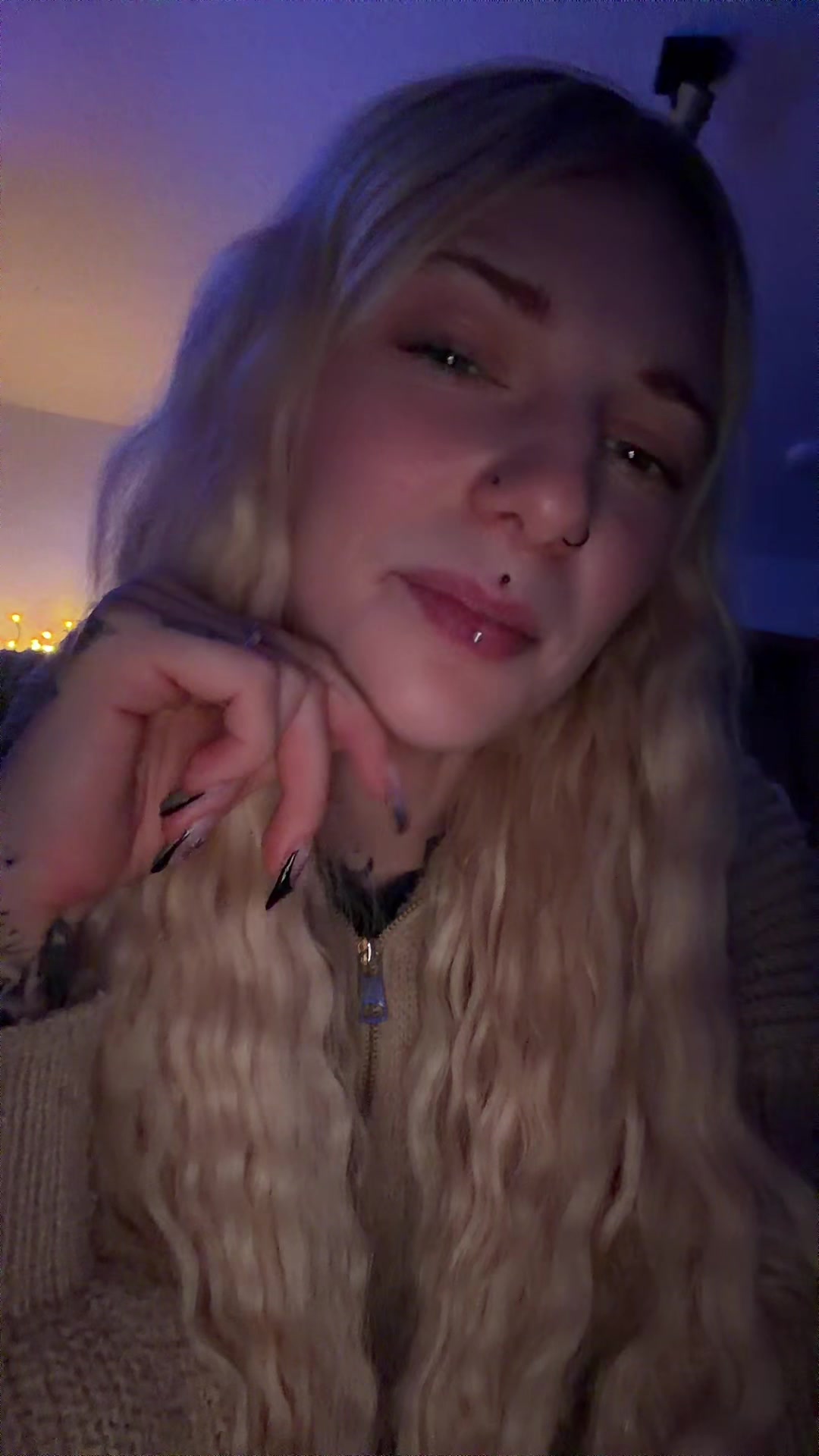 @🧿𝒩ℯℴ𝓃𝑔𝒾𝓇𝓁🧿
