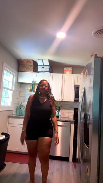@Crystaldecokingit4lyfe
