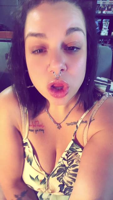 @Jellybean 🪼