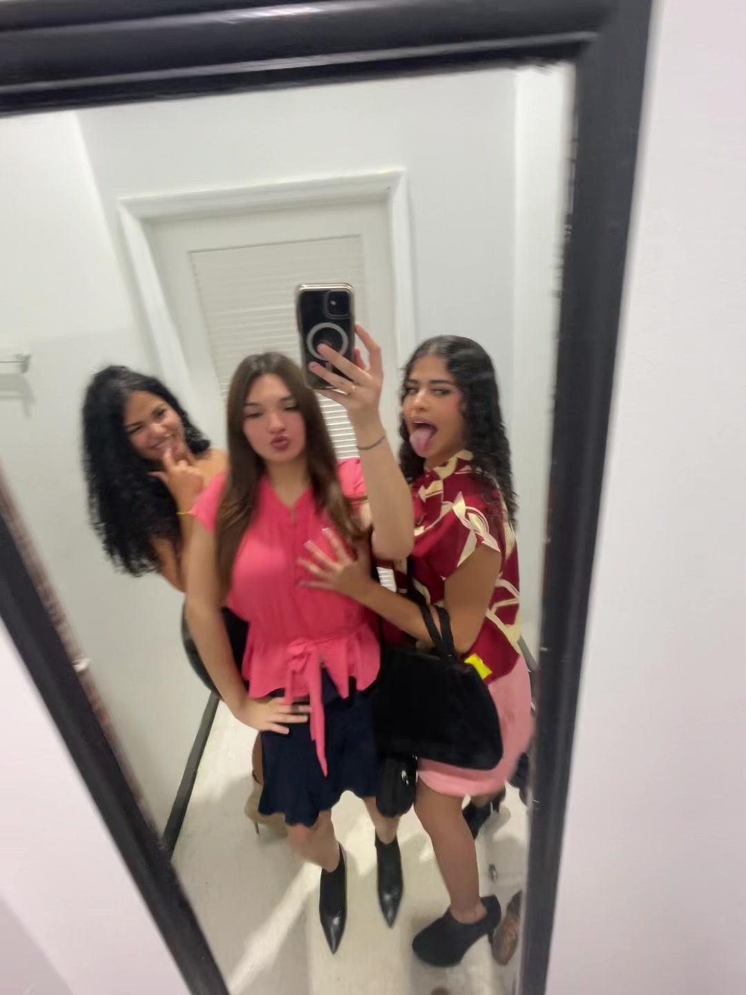 @sahara🧞♀️