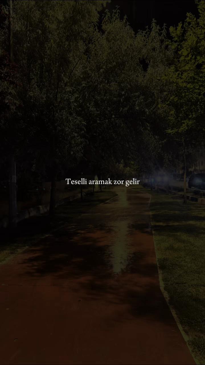 @𝐴𝑦𝑠̧𝑒 𝑁𝑢𝑟