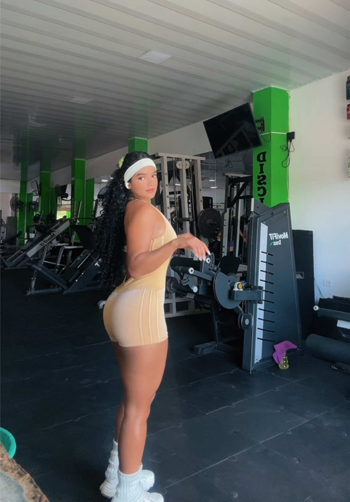 @SoyGibellis💋 ⁷⁷⁷