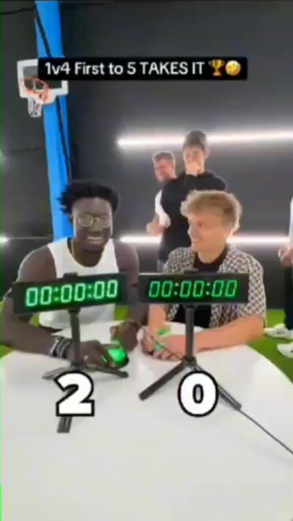 @ᴋɪɴɢꜰɪꜰᴀ 🕸️🌶️⚽