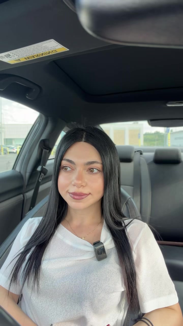@_Angel&aacute;_