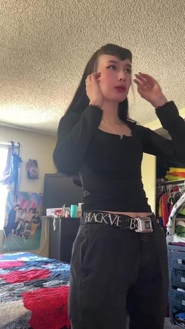 @Vampira