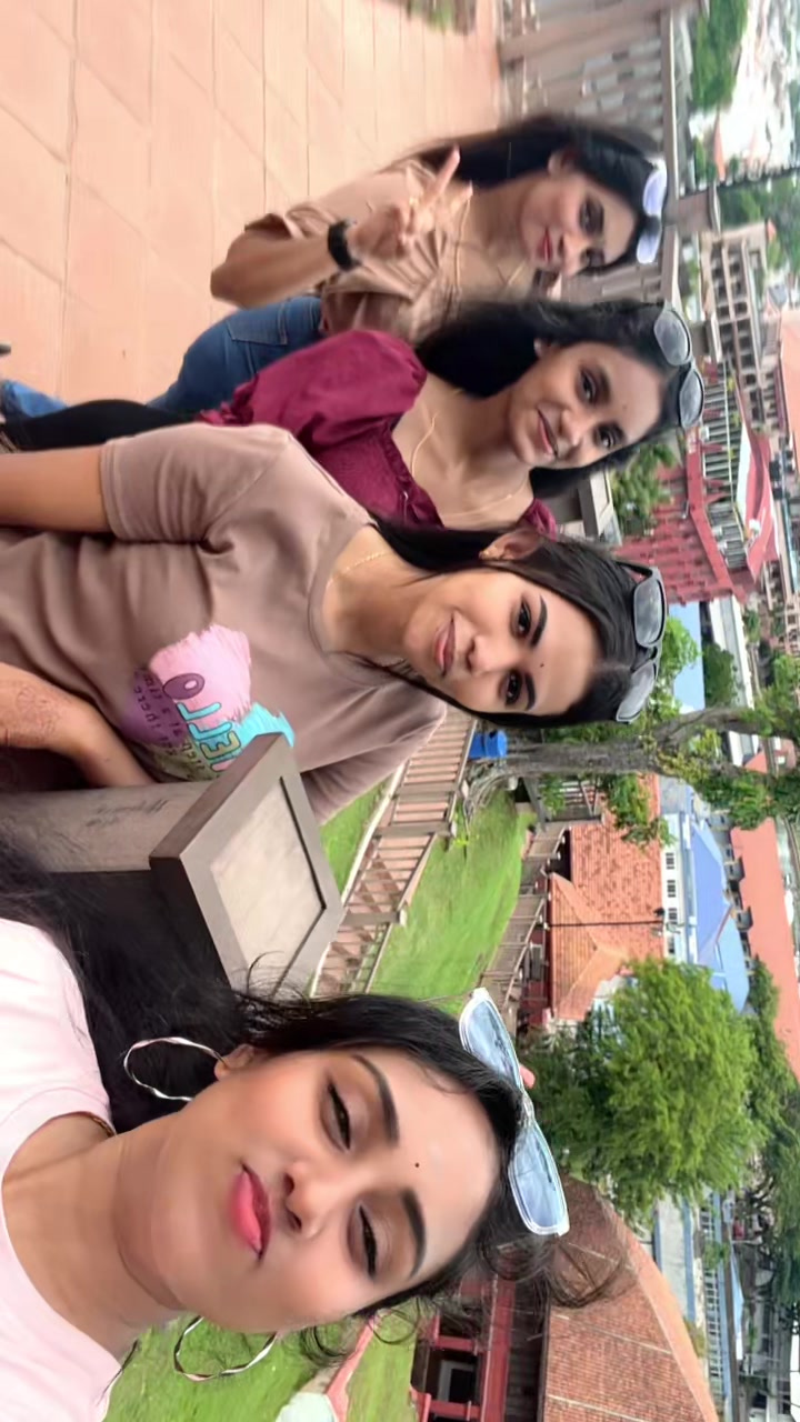 @❦ சாய் ரெனிஷா ❦