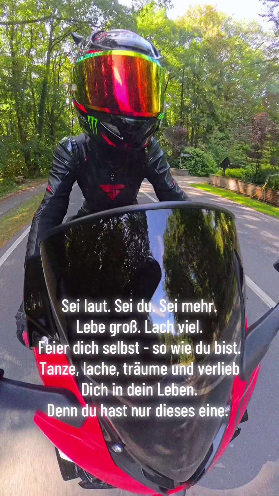 @Bikergirl_33