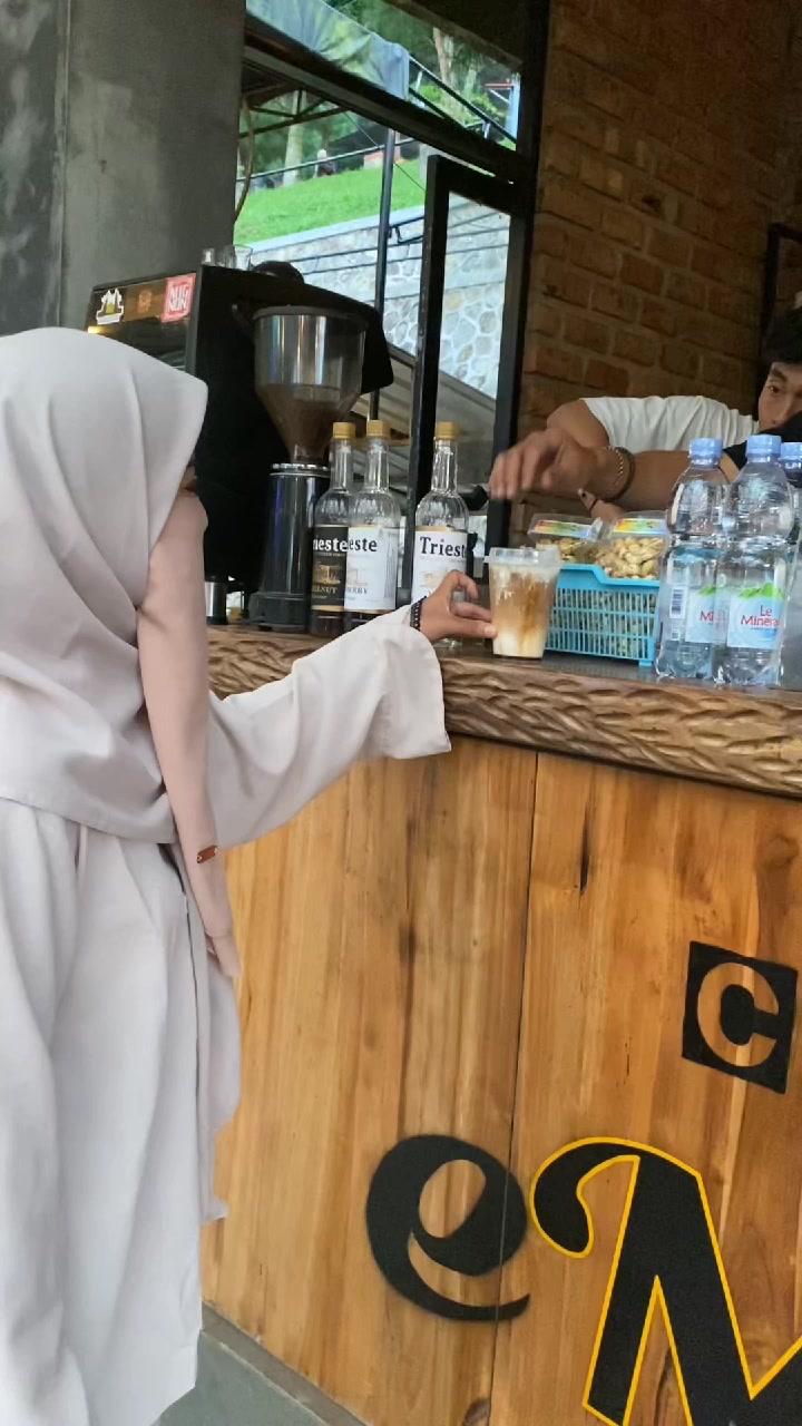 @hay ini sofia