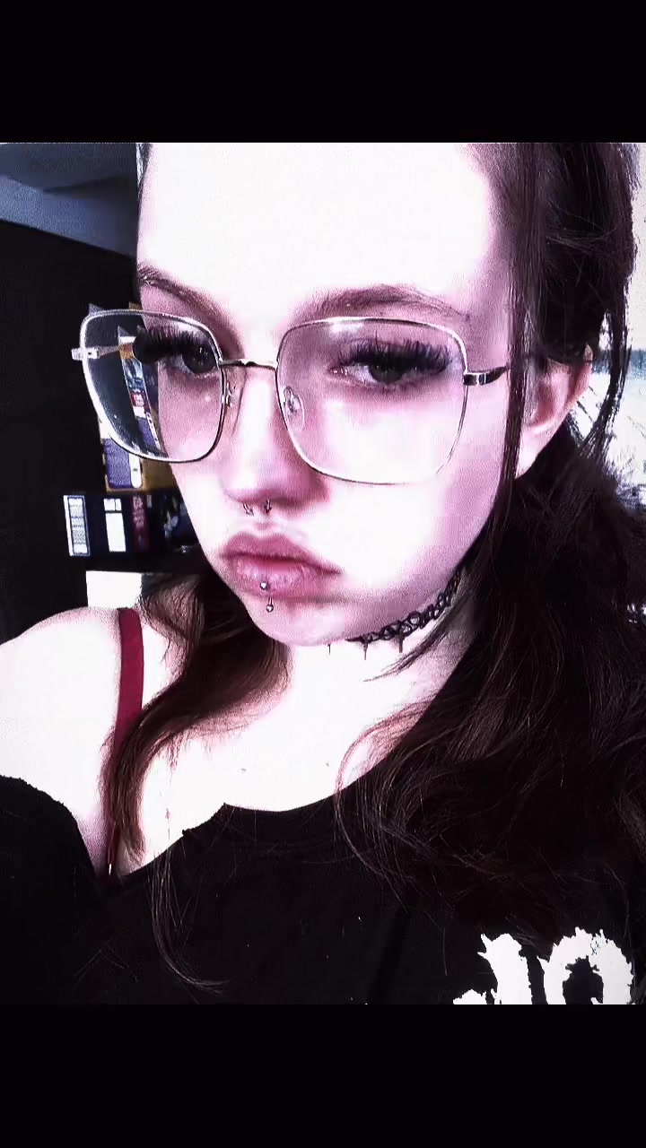 @ravenisagoth_x