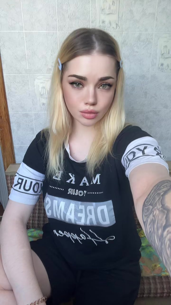 @Vika_viktori