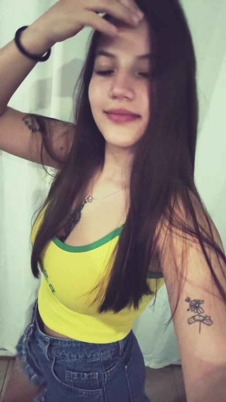 @𝕄𝕒𝕣𝕚𝕖𝕝🖤