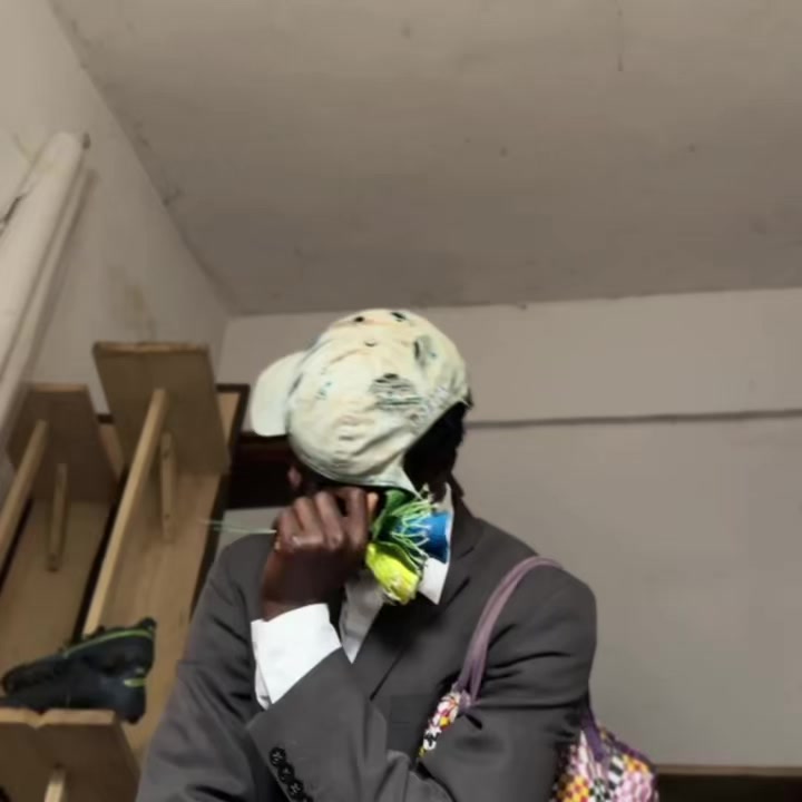@QWEKU_MC