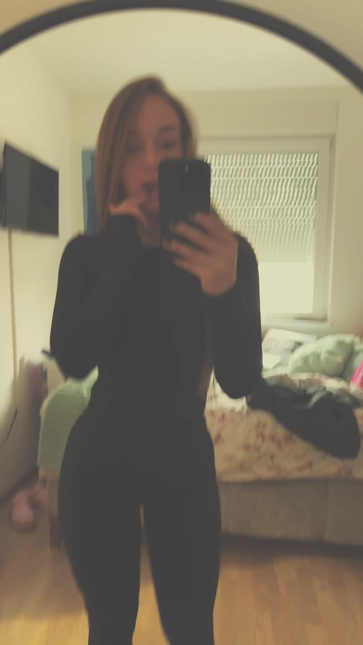 @🧸