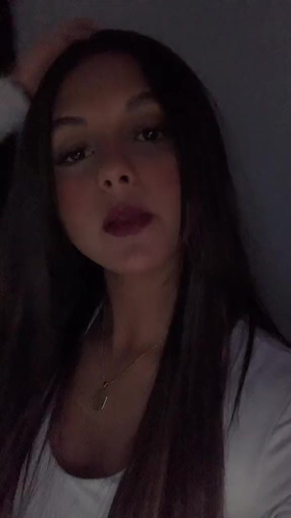 @𝓥