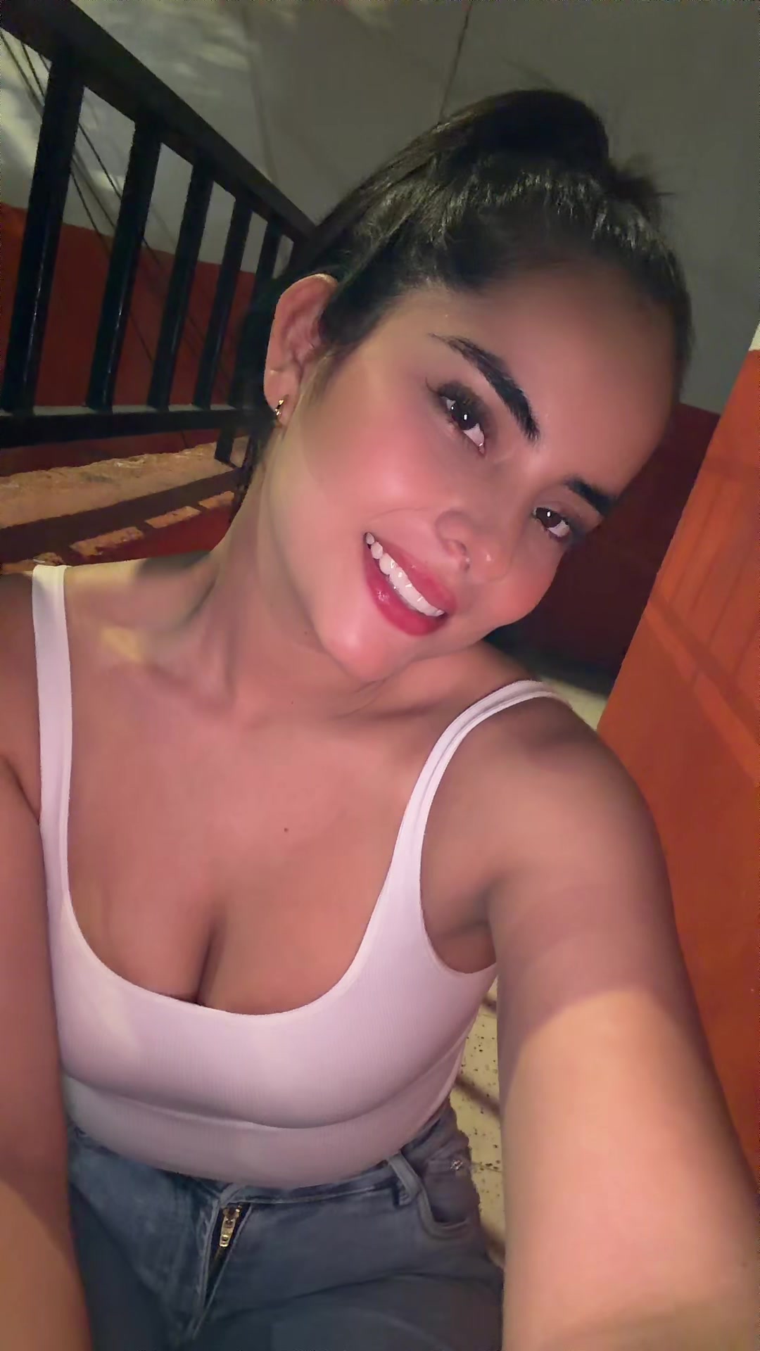 @VaneMarin