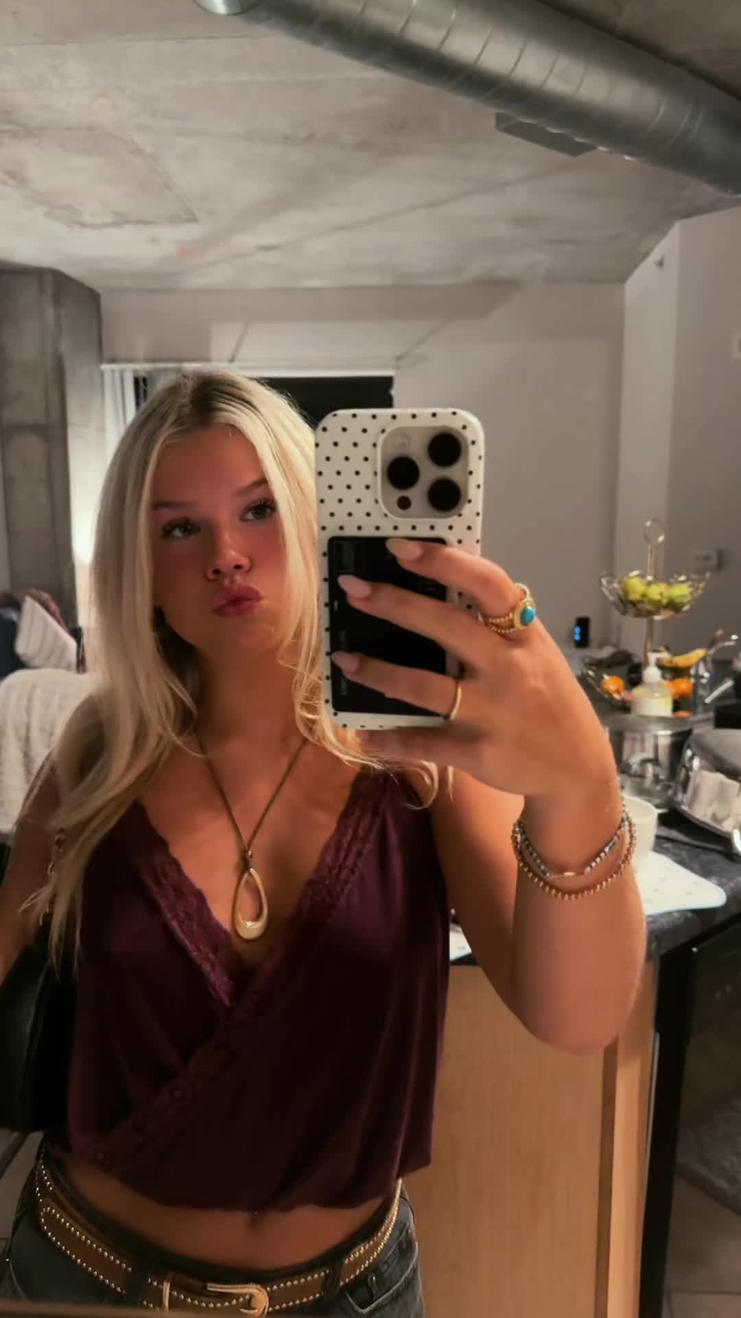 @Ella