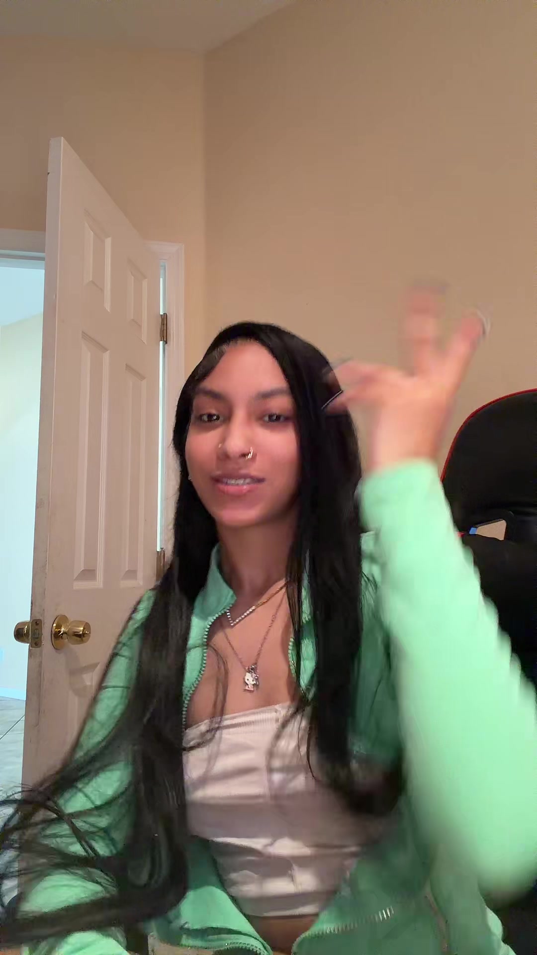 @yella