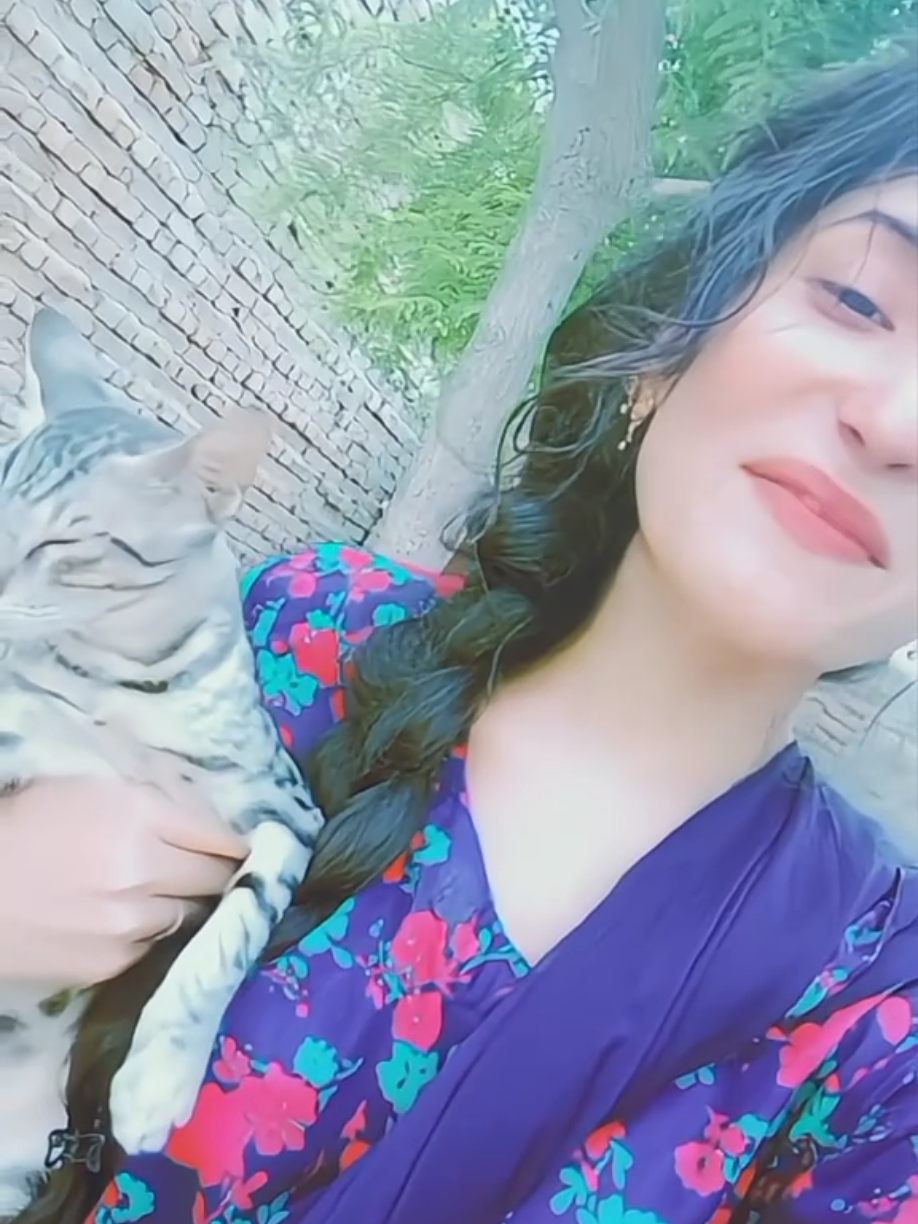 @𝗥𝘂𝗸𝗵𝘀𝗮𝗻𝗮 𝗠𝗮𝗹𝗹𝗮𝗵
