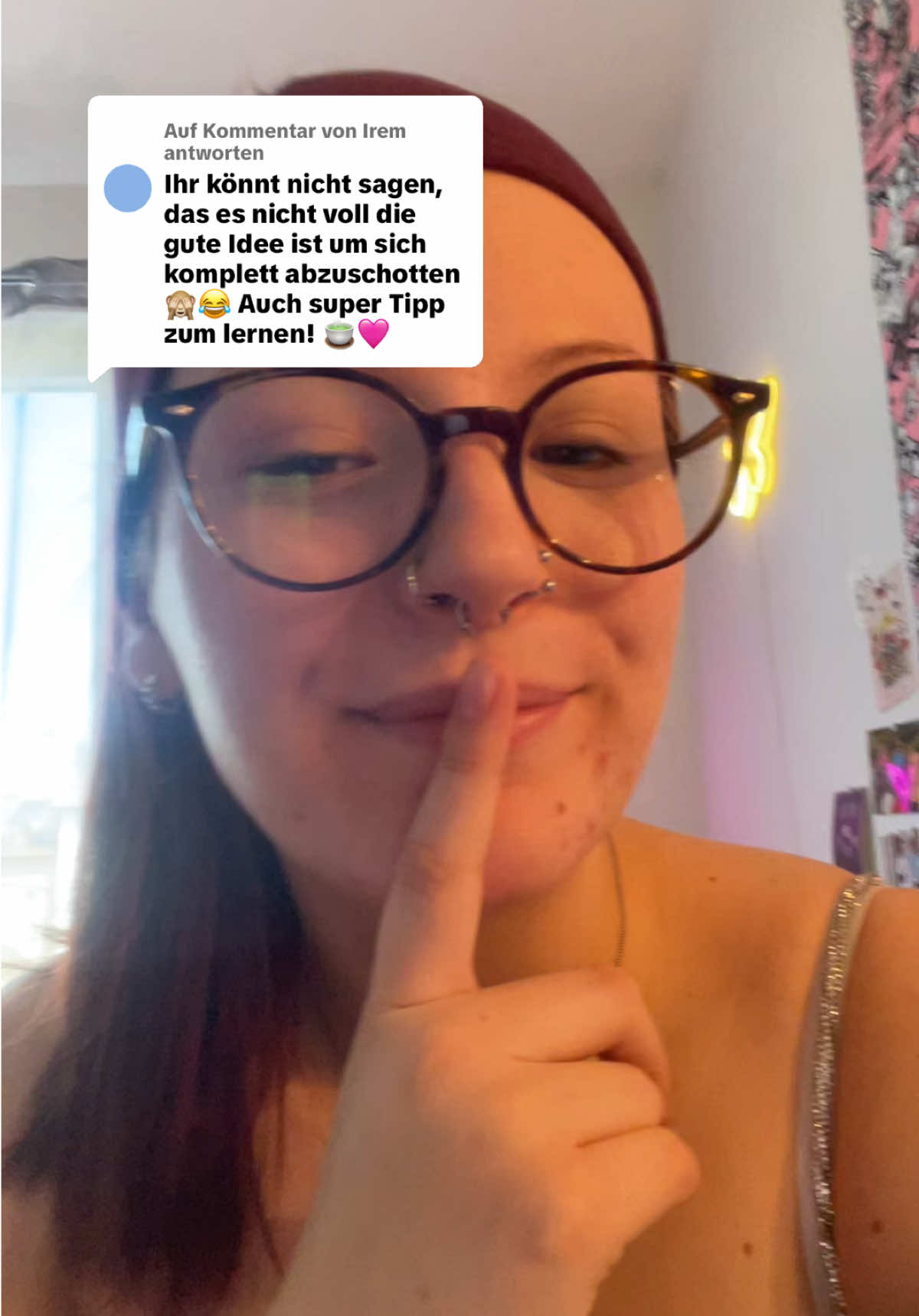 @nicole