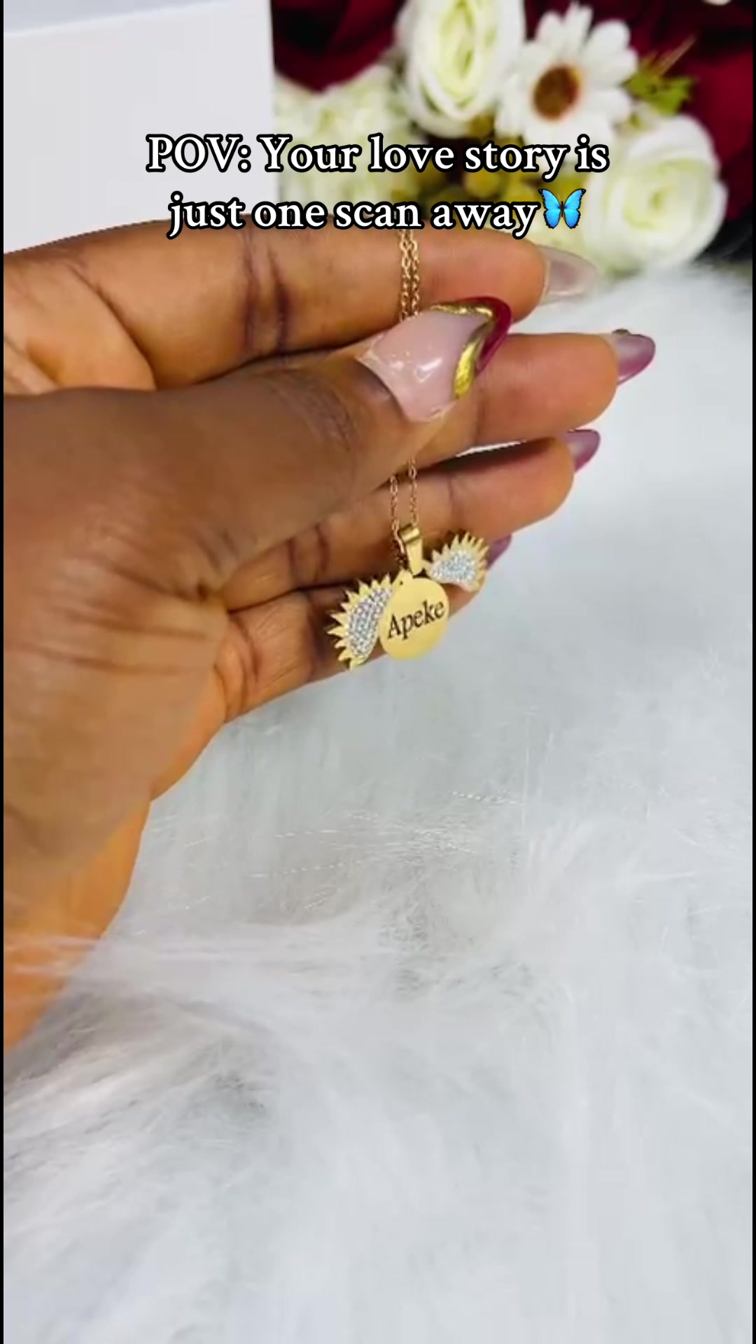 @Jewelry vendor in Benin