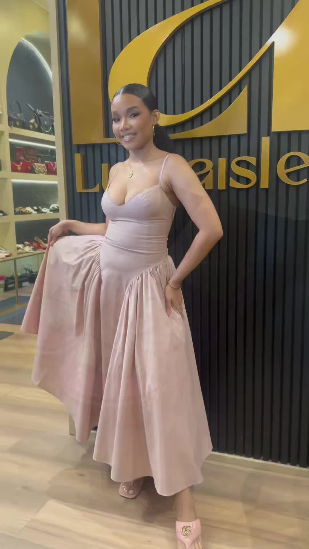 @LUJOAISLE