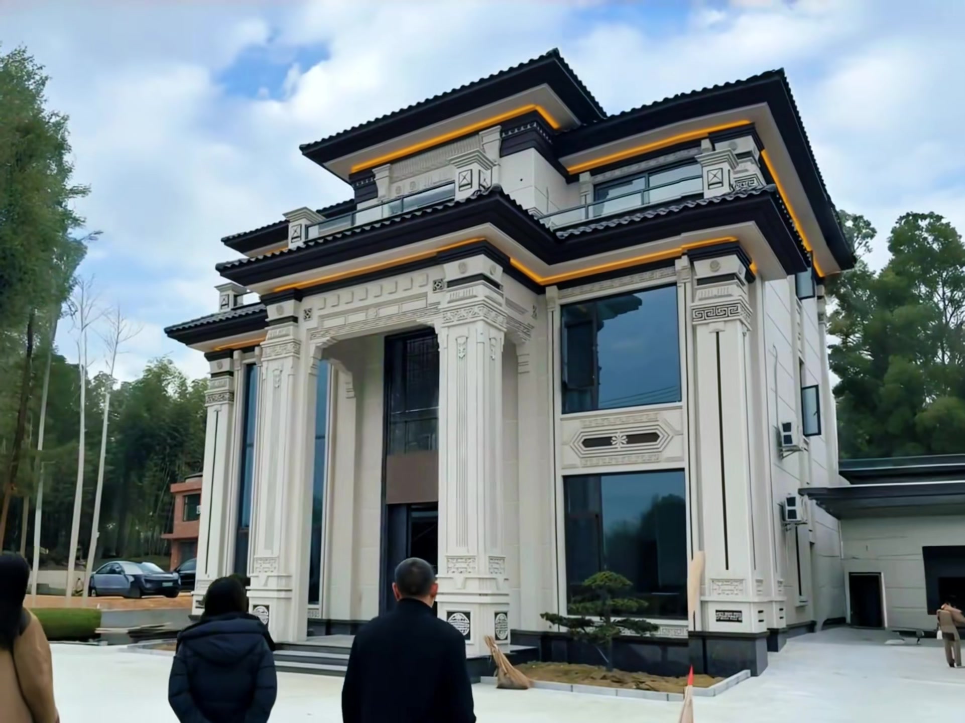 @Dream House