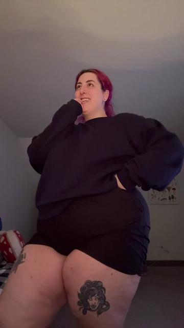 @thickkshroomss302