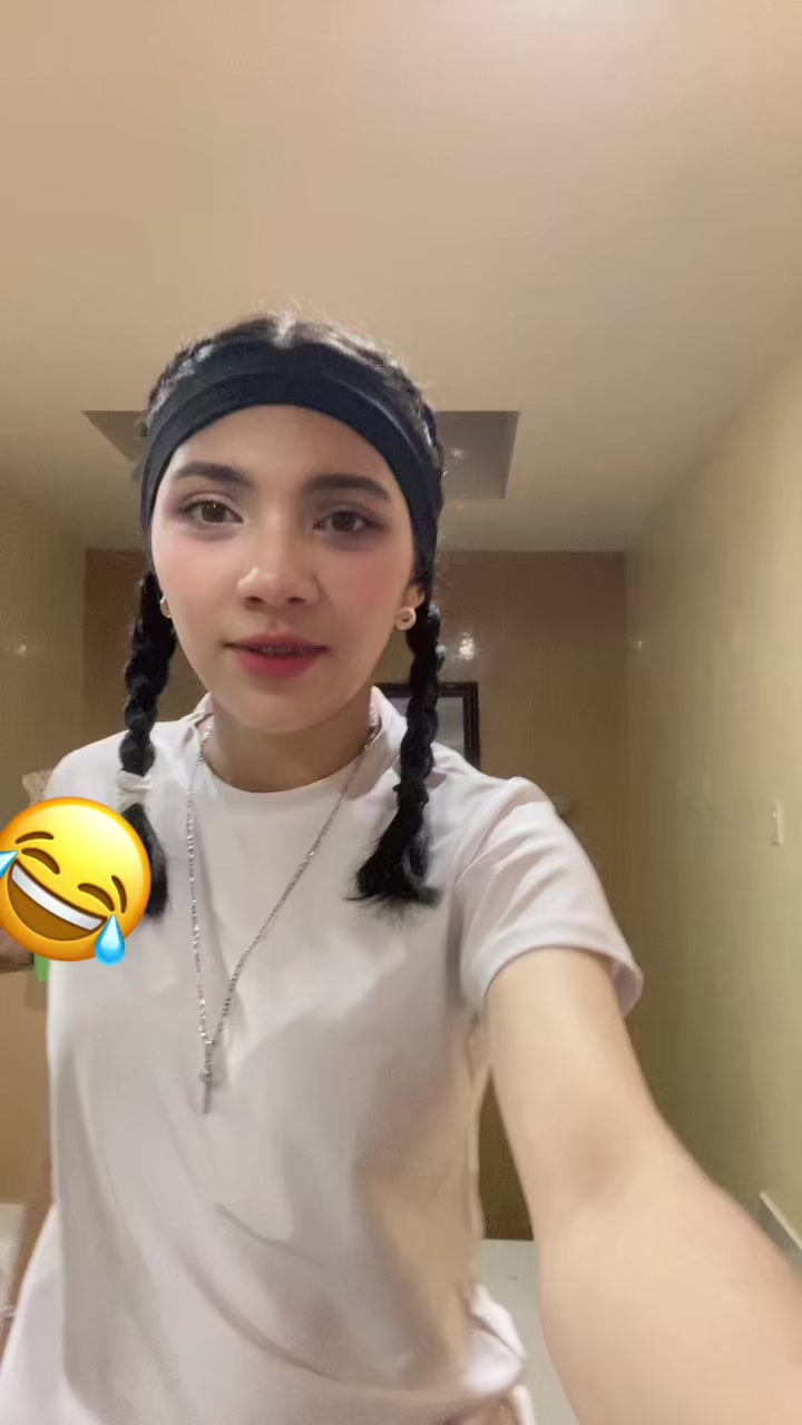 @Valeria valencia