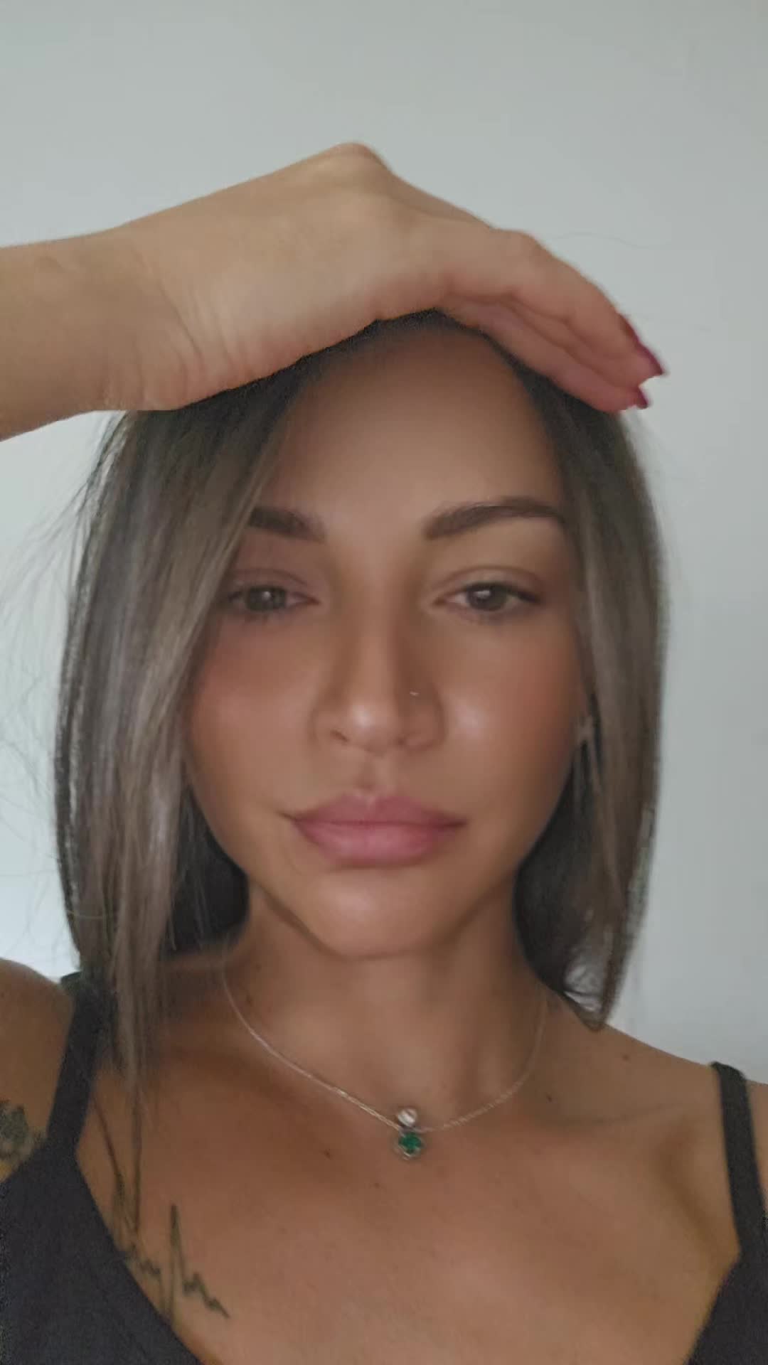 @J.e.l.e.n.a.