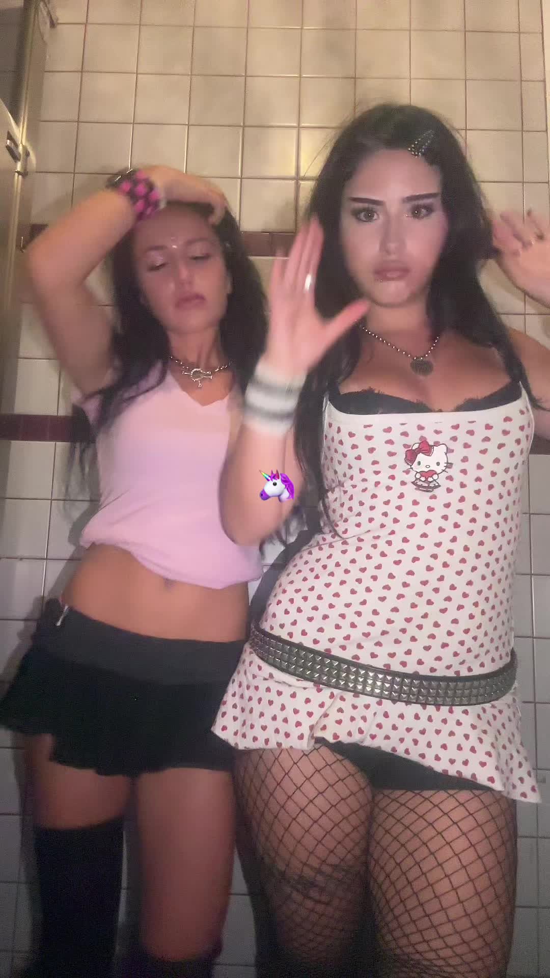 @luxalishious🦄🍭☮️🍩