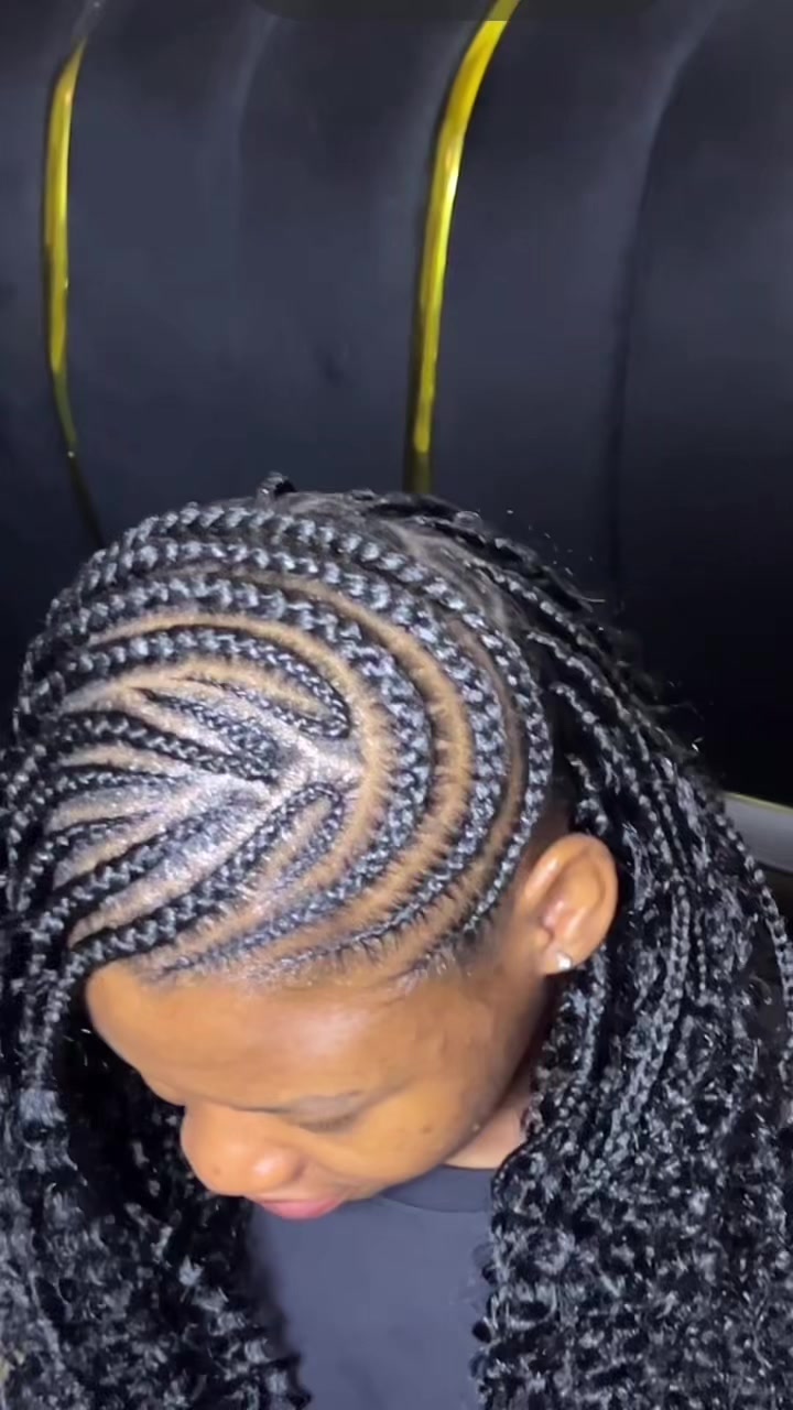 @African🫅 Beauty❤️ Essence 🥰
