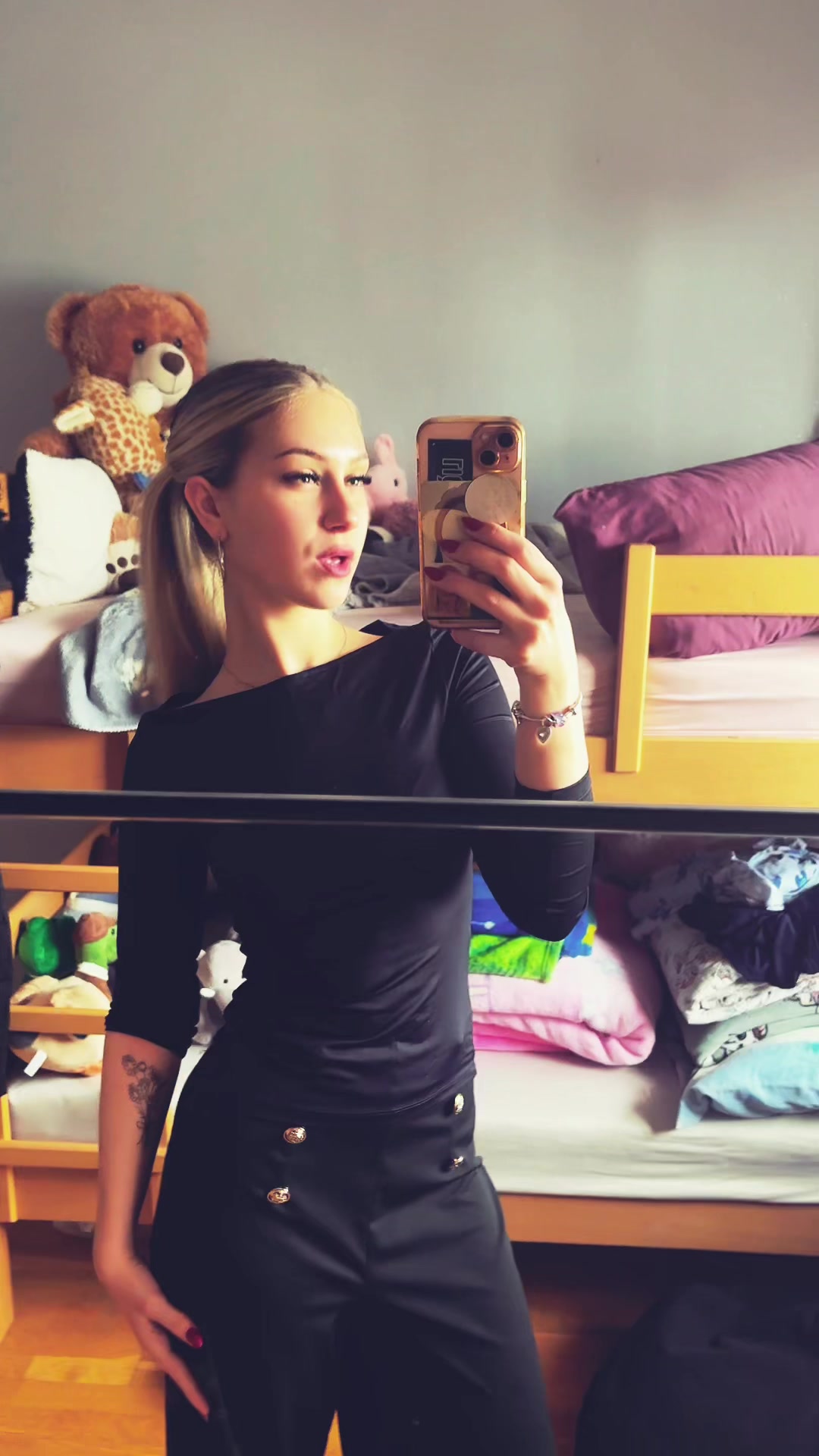 @kladaricaa
