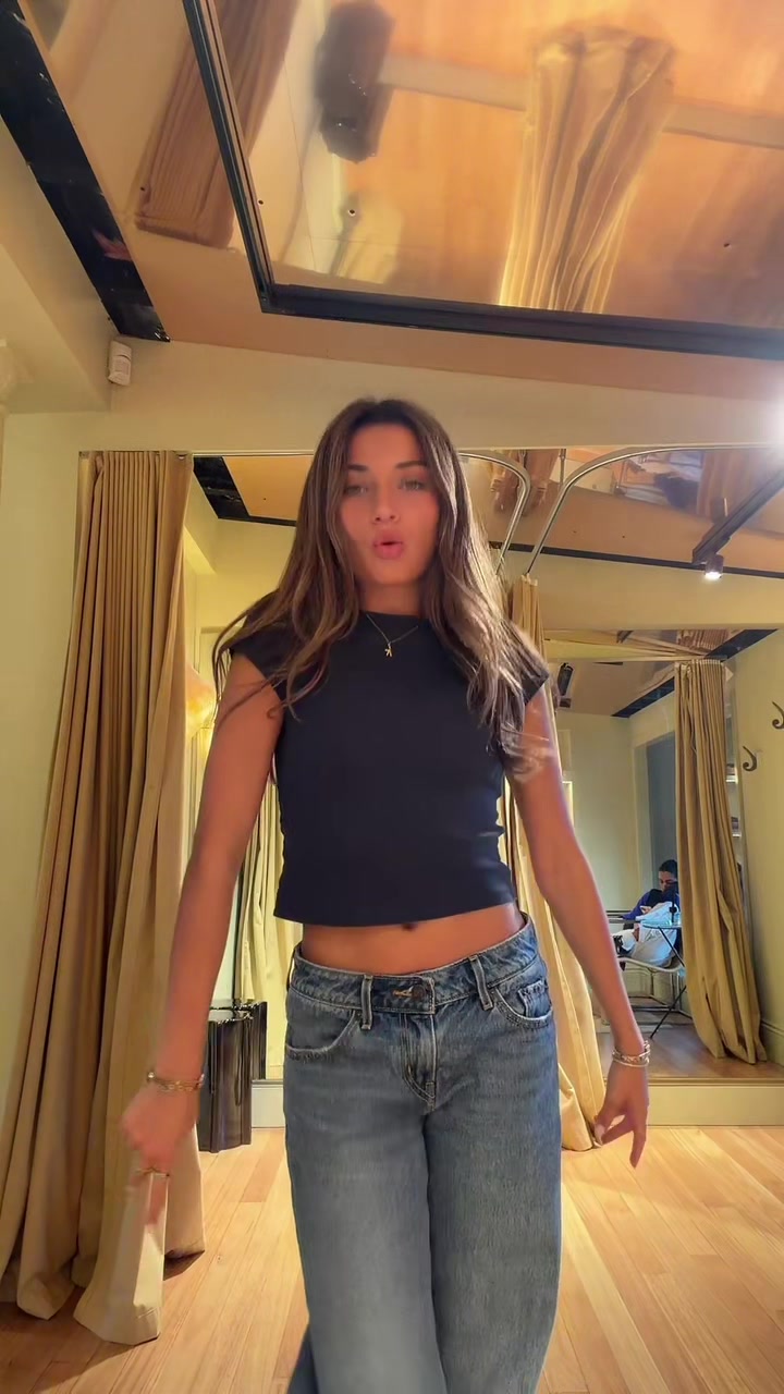 @Karina