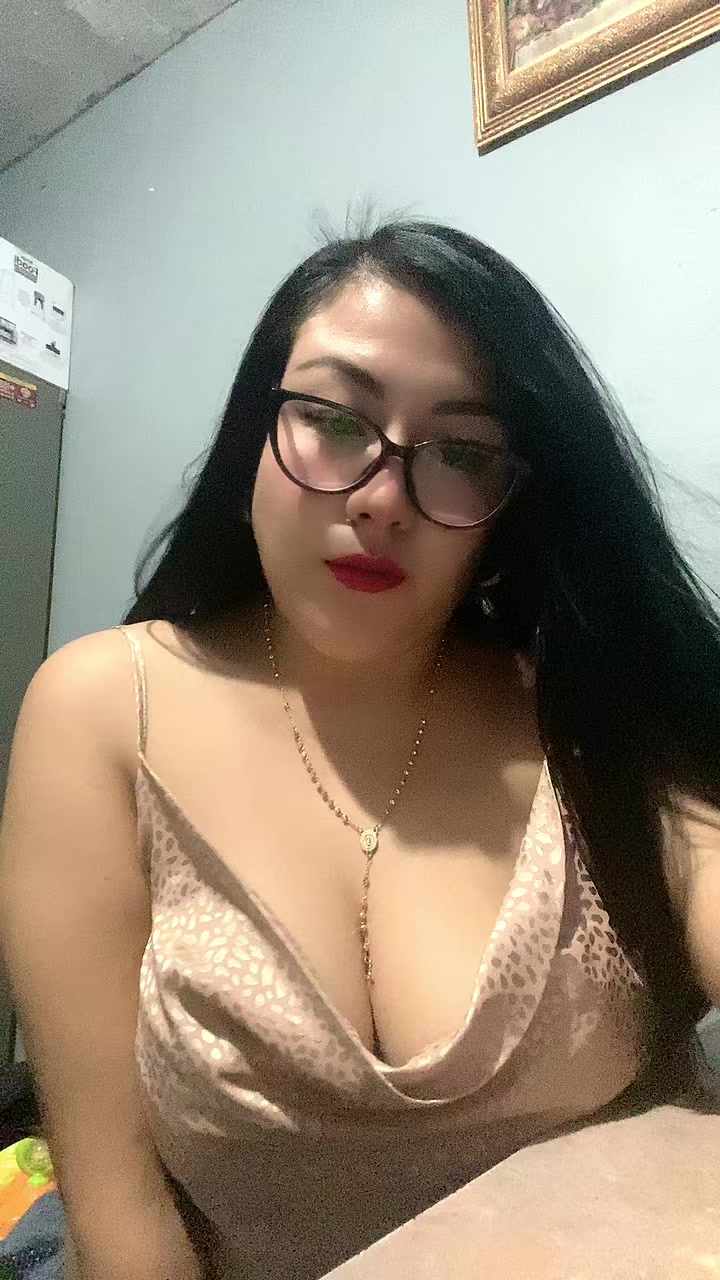 @Nataly Escalante👑