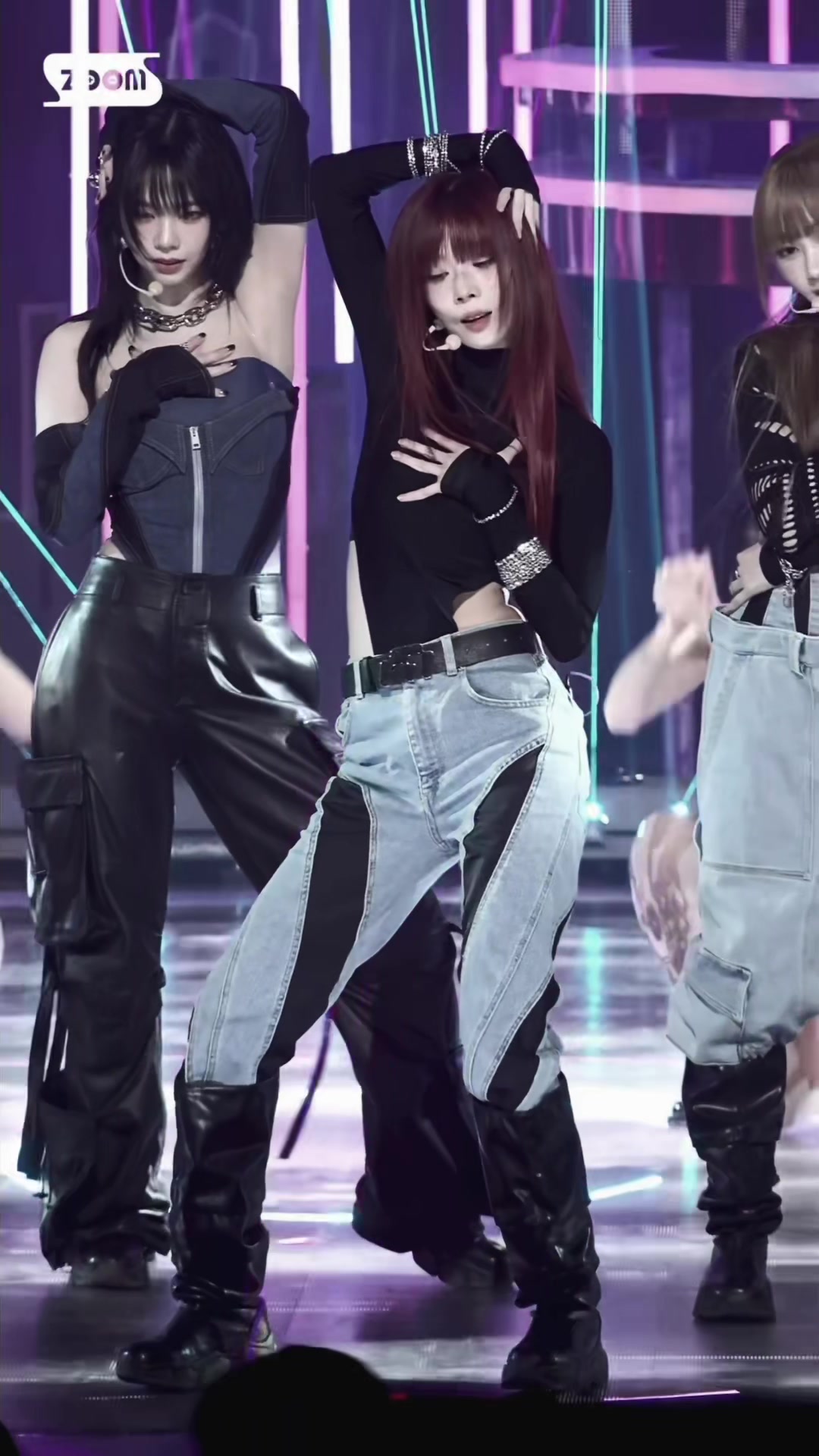 @𝒜𝓇𝒾𝓃🍒