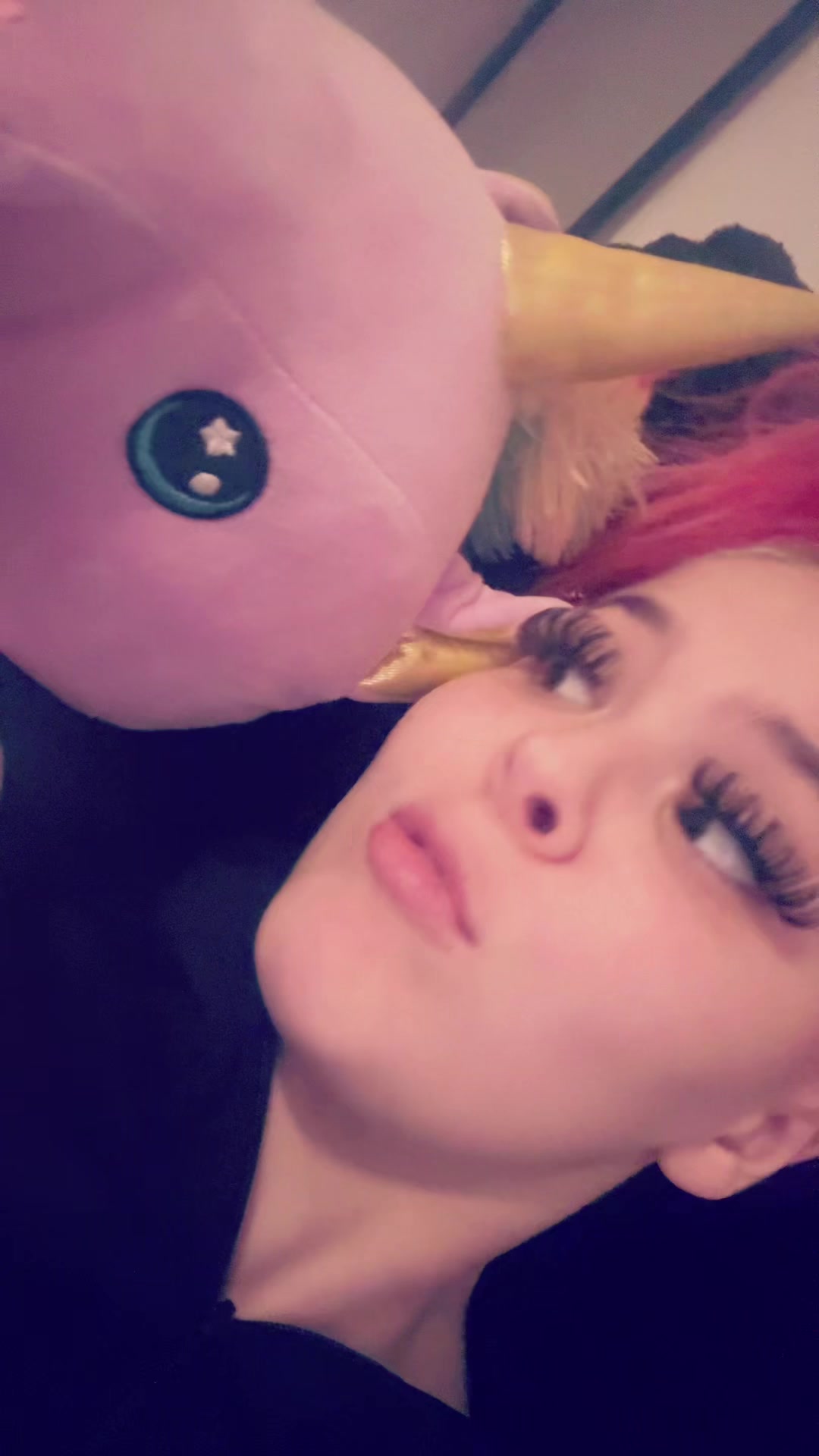@toopr3ttyweirdo