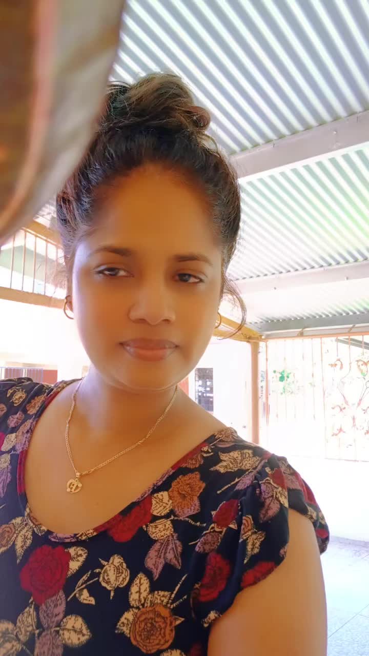 @🧚♀️Farisha Ali🧚♀️