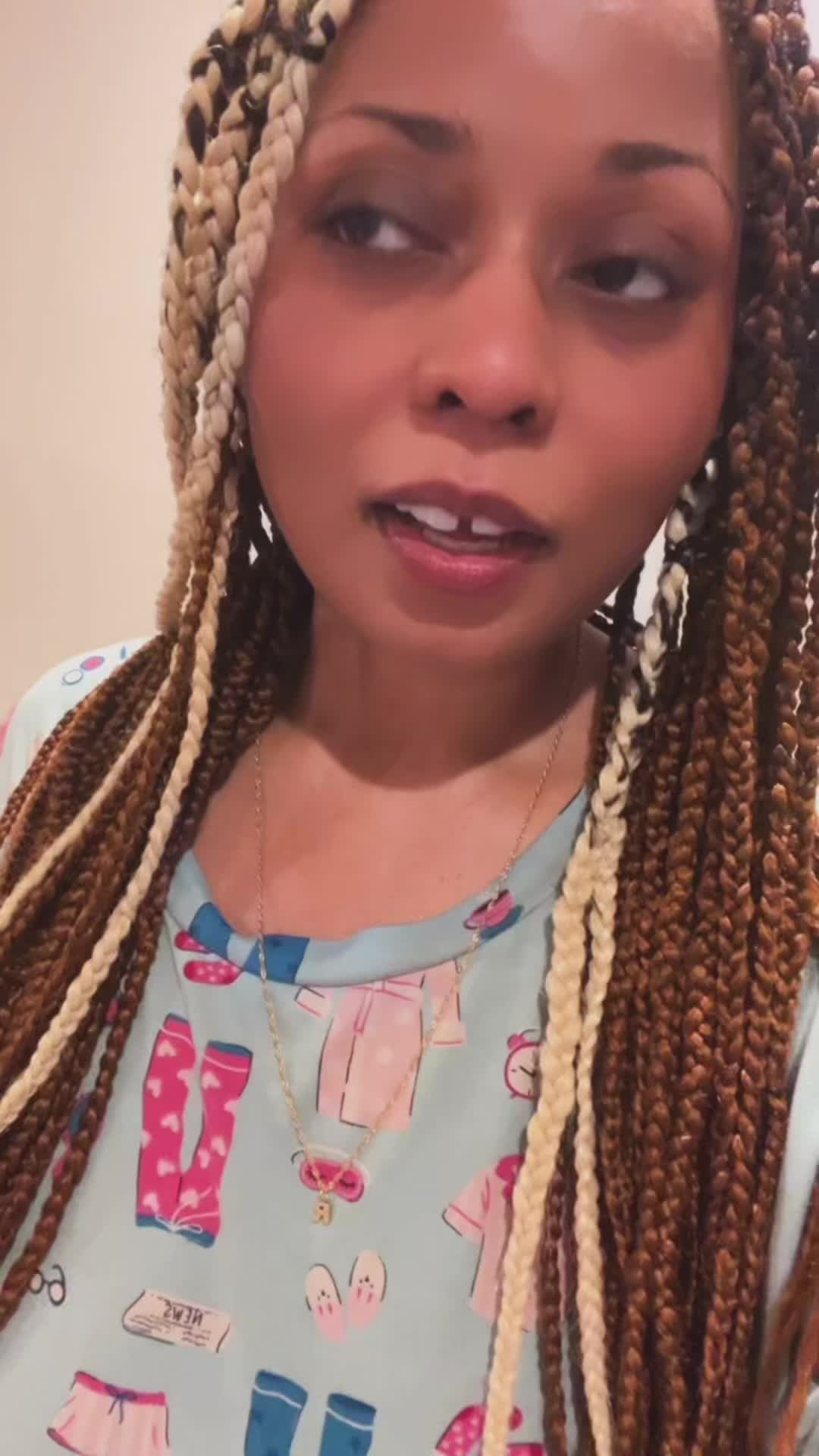 @raesjunkdrawer