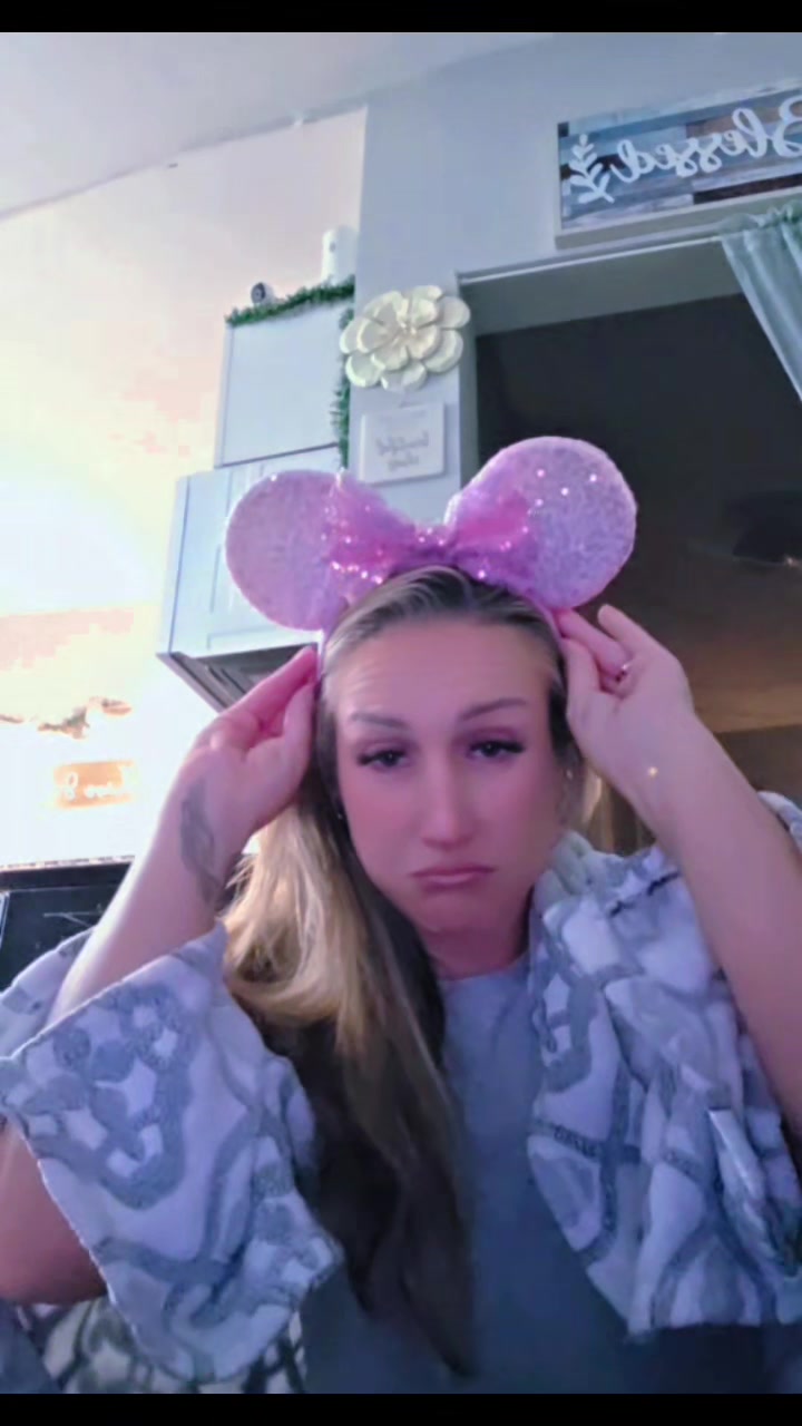 @DisneyDiva