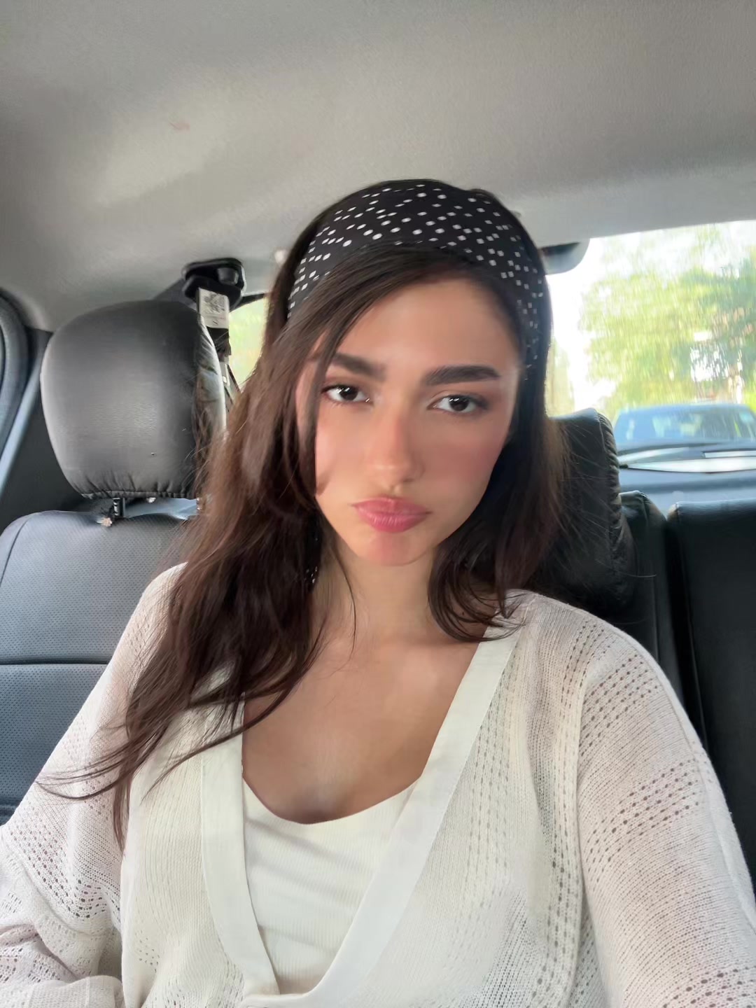 @meloiika