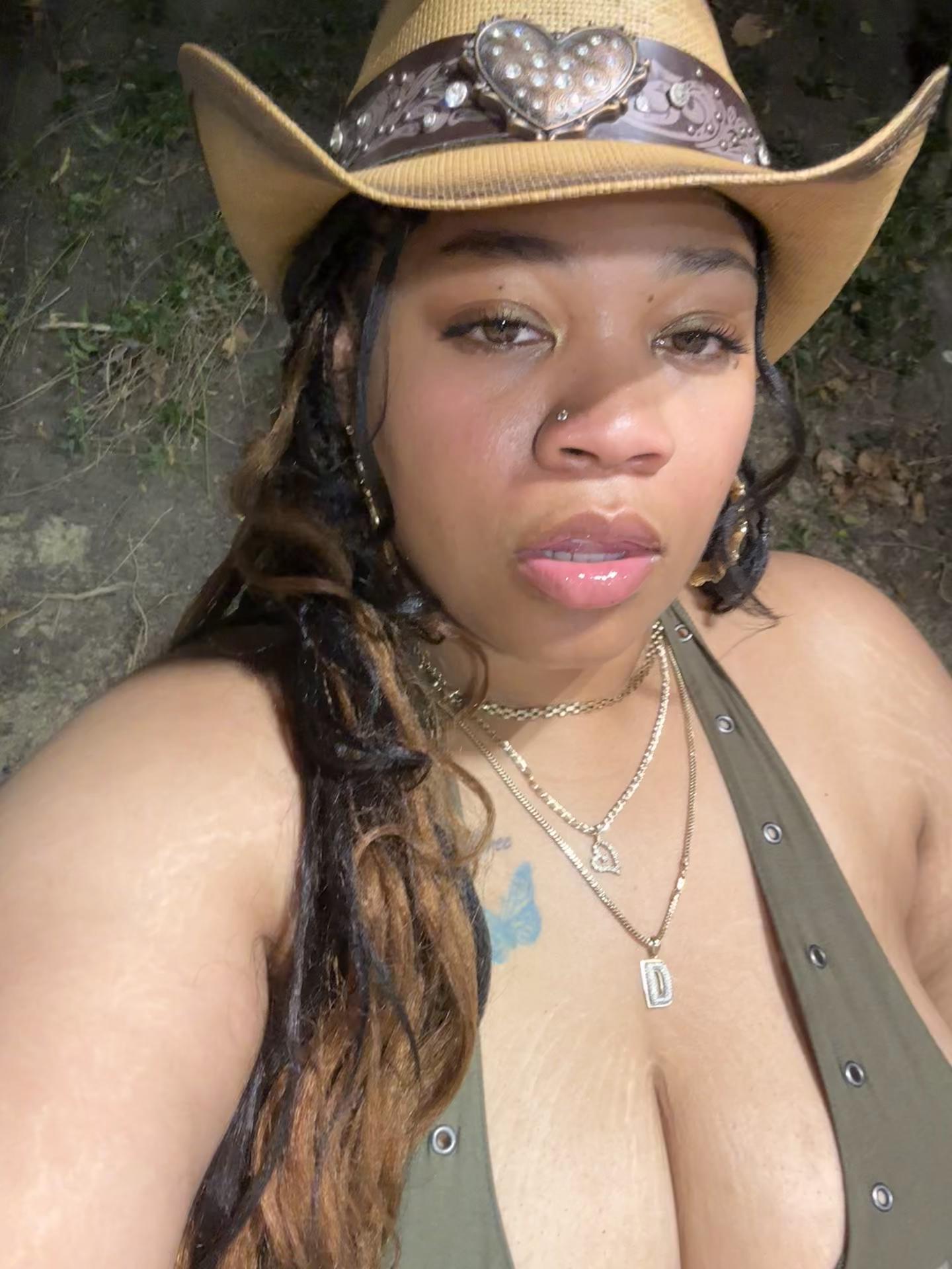 @yourfavyani