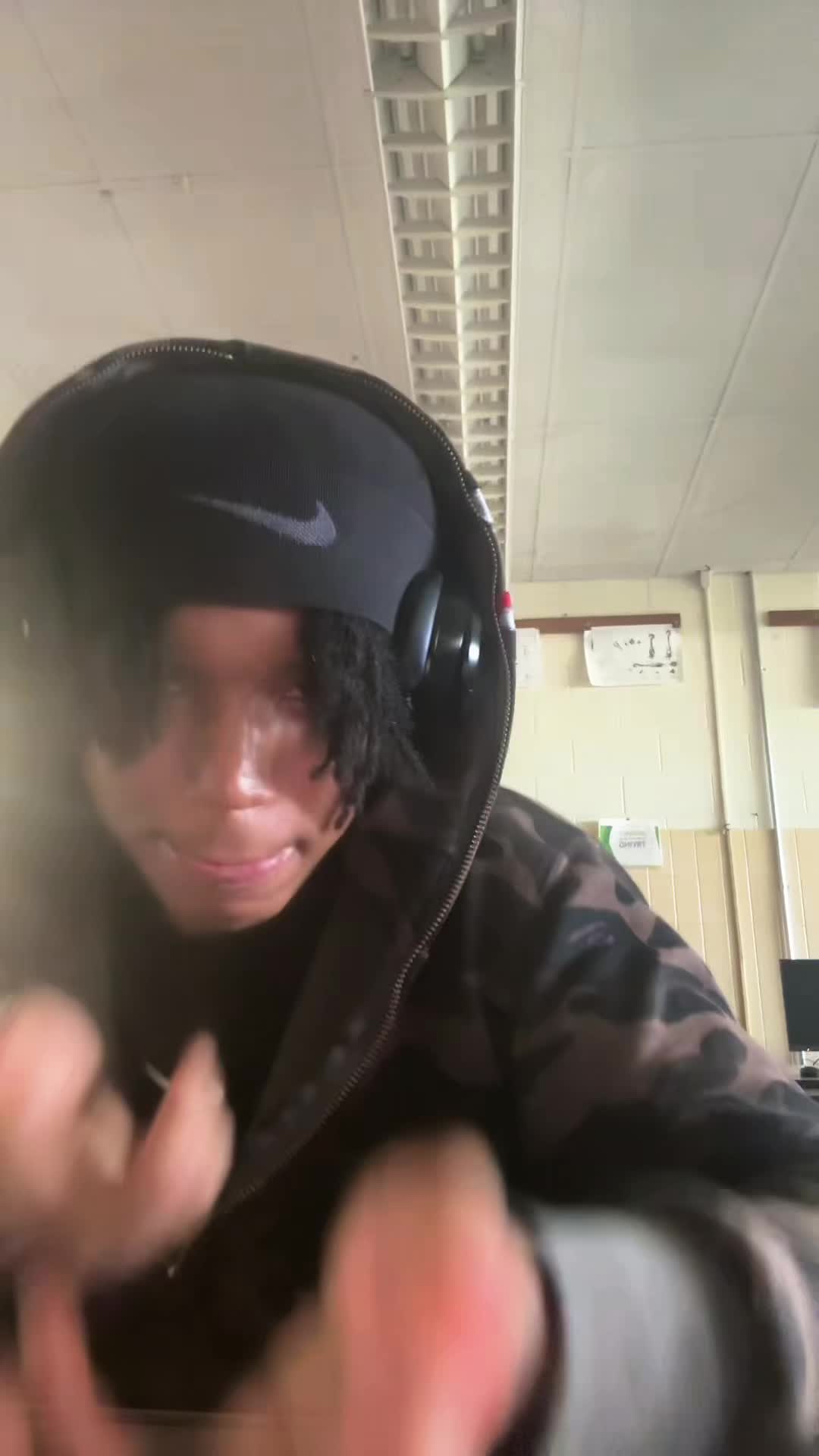 @Da3😳